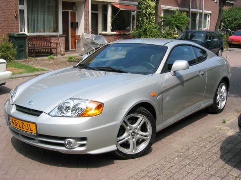 Hyundai Coupé 2.0i FX CVVT (2003)