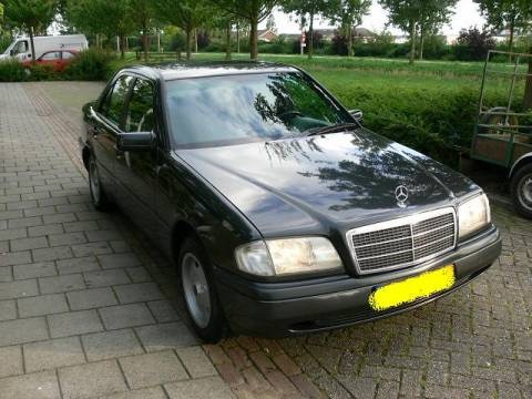 Mercedes-Benz C 200 Diesel (1993)