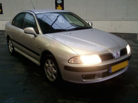 Mitsubishi Carisma 1.8 GDI Elegance (2000)