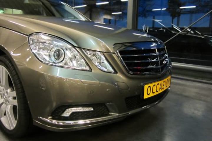 Mercedes-Benz E 220 CDI BlueEFFICIENCY Elegance (2009)