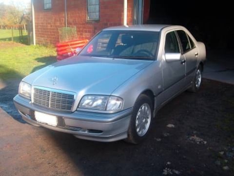 Mercedes-Benz C 220 CDI Classic (1999)