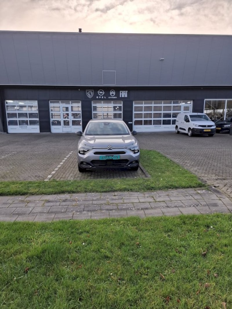 Citroen C4 X PureTech 130 Feel Pack (2023)