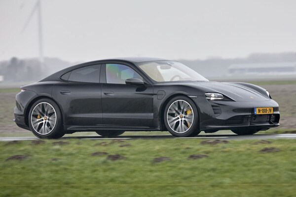 Porsche Taycan