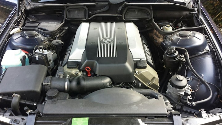 BMW 740i Executive (2001)