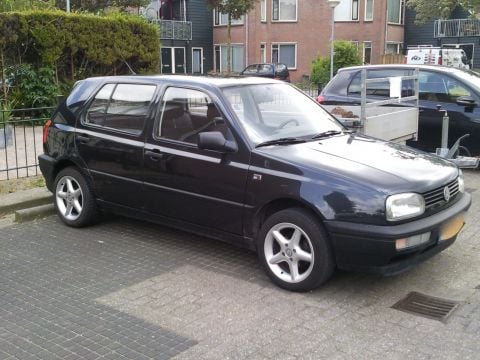 Volkswagen Golf 1.6 CL (1993)