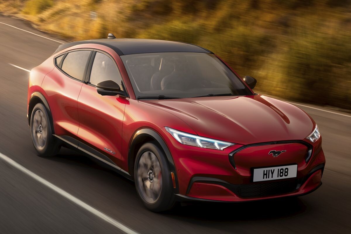 Ford Mustang MachE 75kWh AWD Premium (2023) review