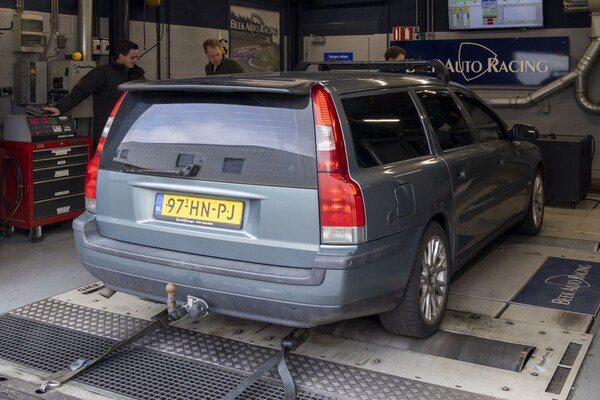 Volvo V70 Rollenbank