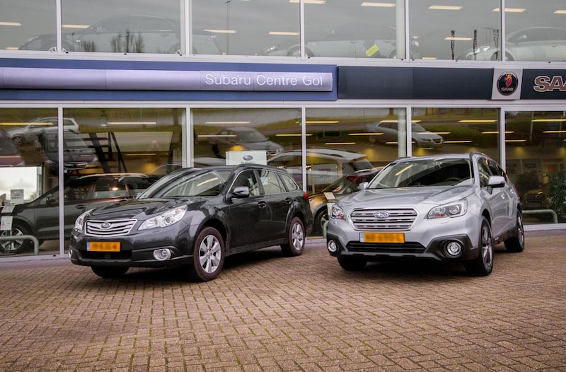 Subaru Outback 2.5i Premium (2016)
