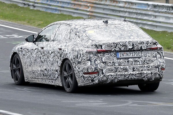 Spyshots Audi A6 e-tron
