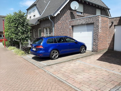 Volkswagen Golf Variant 1.5 TSI 150pk Highline Business R