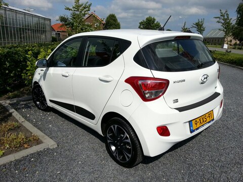 Hyundai i10 1.0 Go! (2014)