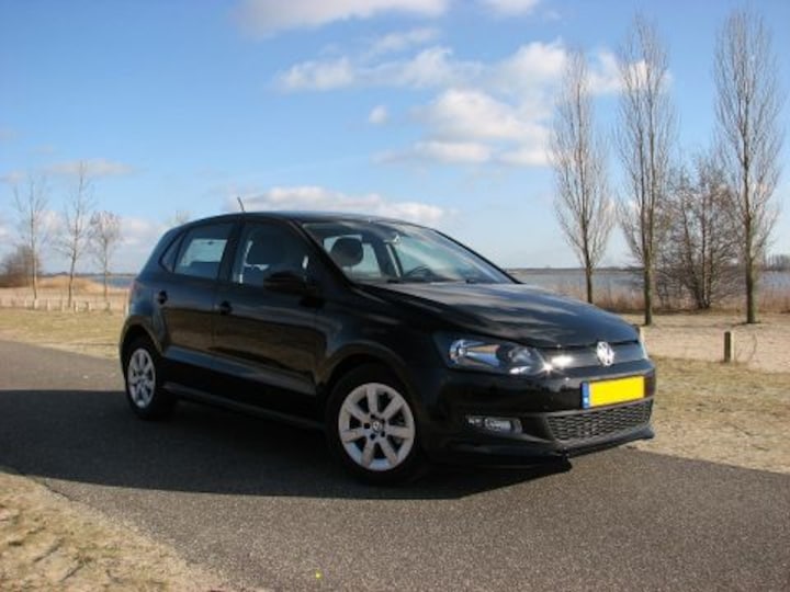 Volkswagen Polo BlueMotion Comfortline  TDI (2010)