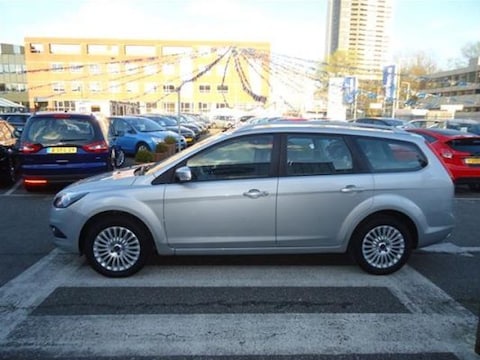Ford Focus Wagon 1.8 16V Titanium