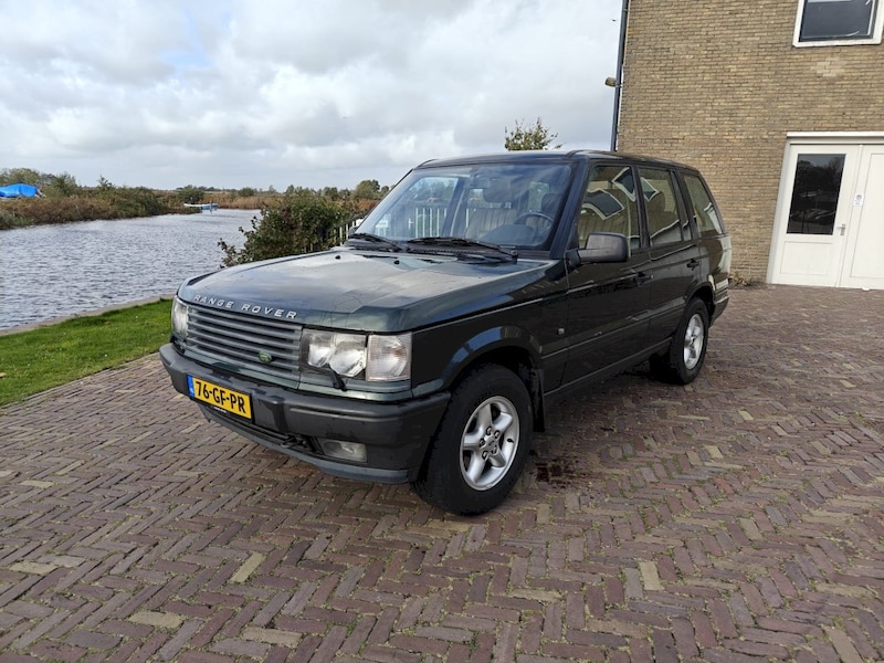 Land Rover Range Rover 4.0 SE (2001)