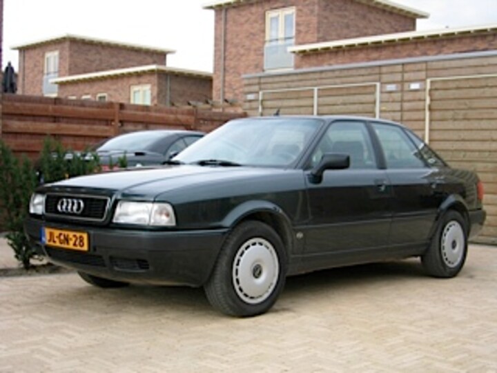 Audi 80 2.0 E 90pk