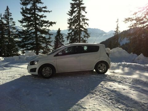 Chevrolet Aveo 1.3D LT (2012)