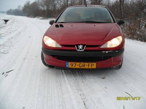 Peugeot 206 XR 1.1 (2000)