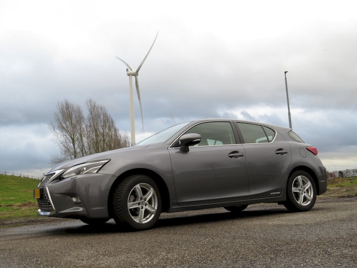 Lexus CT 200h Hybrid Business Line (2018)