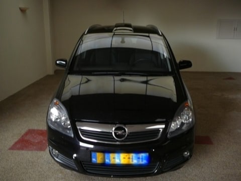 Opel Zafira 1.9 CDTi 120pk Cosmo (2007)