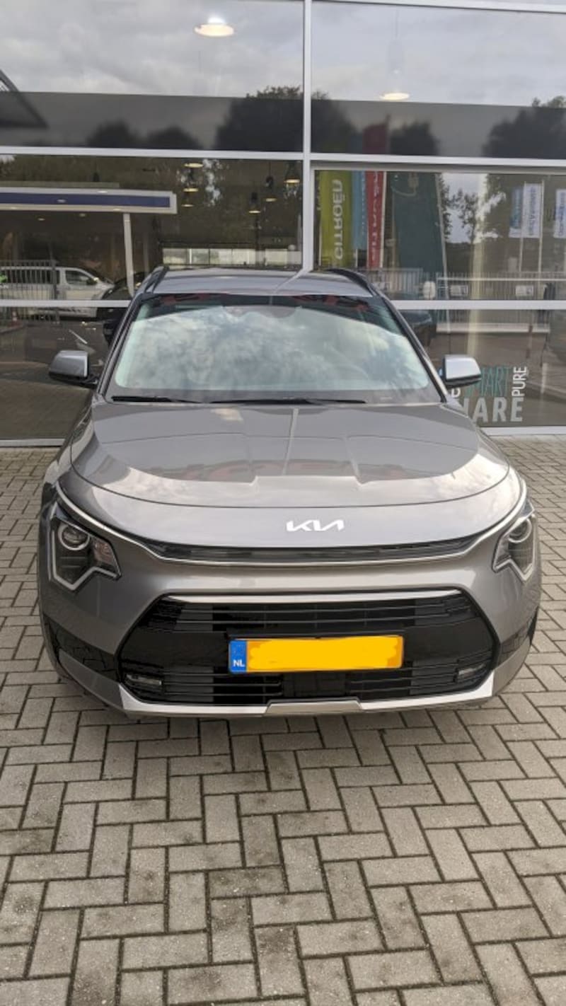 Kia Niro 1.6 GDi Hybrid DynamicLine (2022)