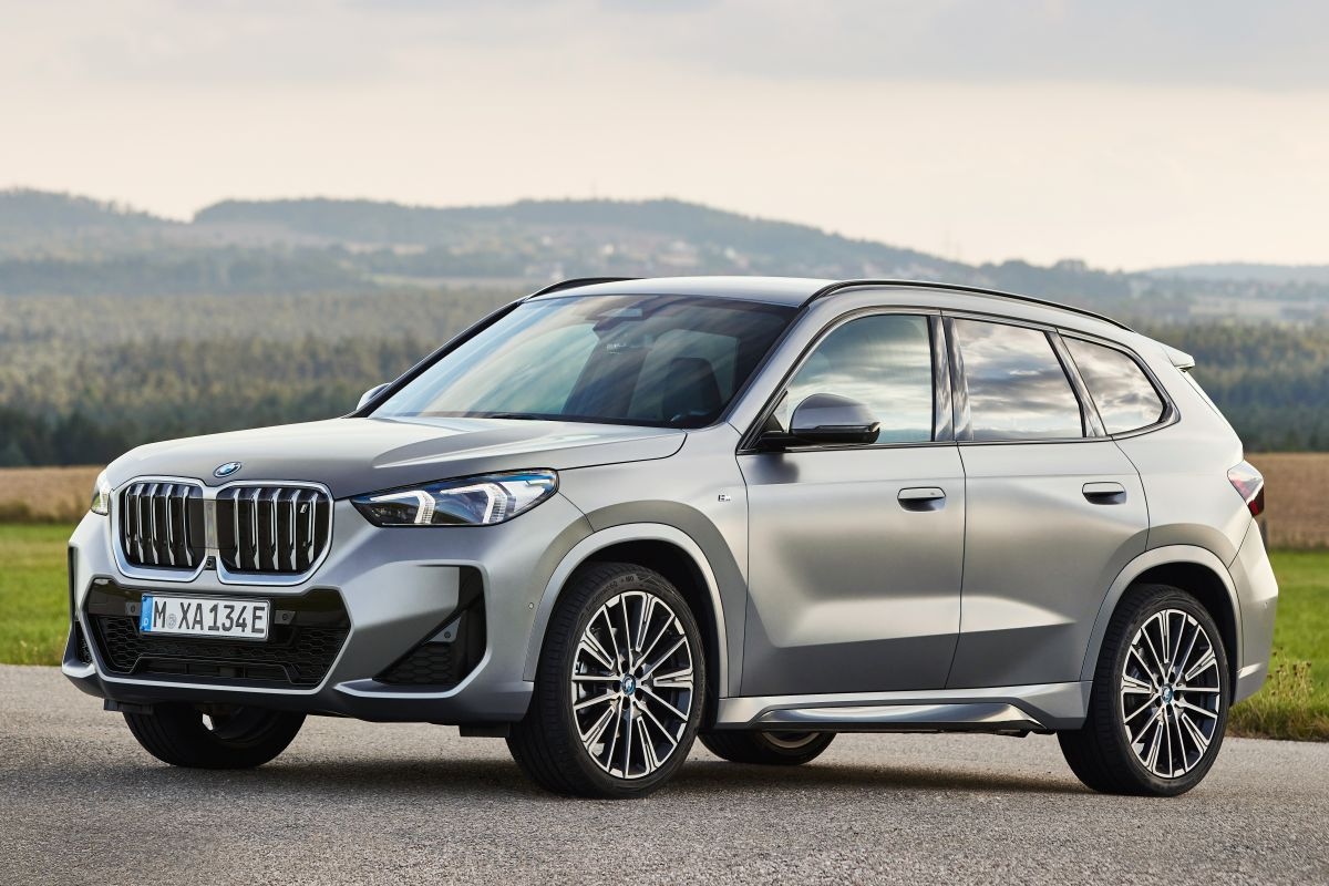 BMW iX1 xDrive30 prijs en specificaties - AutoWeek