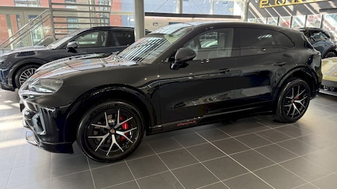 Porsche Cayenne S Electric (2026)