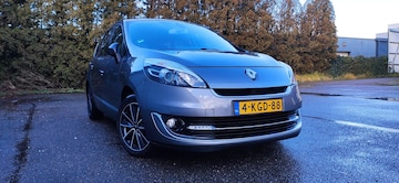 Renault Grand Scénic dCi 130 Energy Bose 5P (2013)
