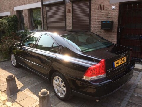 Volvo S60 2.4 140pk Edition II