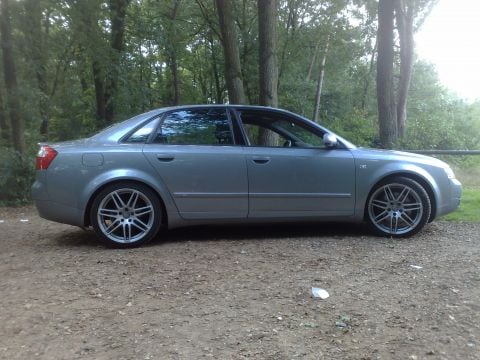 Audi A4 2.5 TDI 180pk quattro (2003)