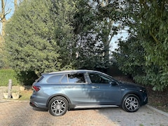 Fiat Tipo Station Wagon 1.5 Hybrid Cross (2023)
