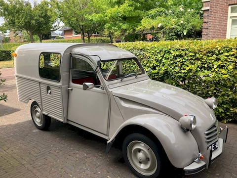 Citroën 2CV