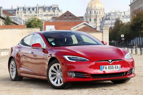Tesla Model S 100D (2018)