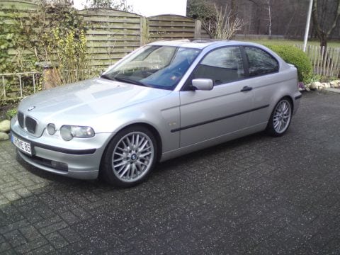BMW 320td Compact Executive (2002)