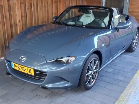 Mazda MX-5 SkyActiv-G 184 Luxury
