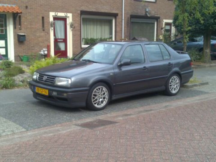 Volkswagen Vento 2.8 VR6