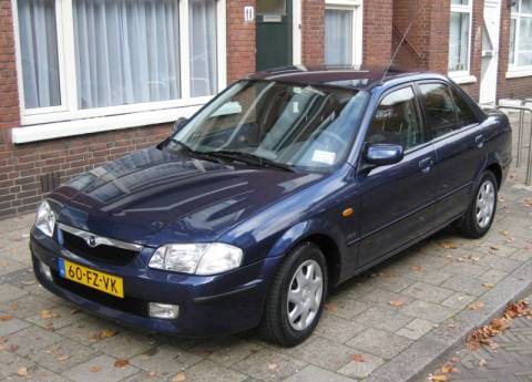 Mazda 323 Sedan 1.5i GLX (2000)