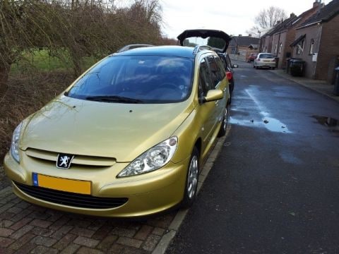 Peugeot 307 SW 1.6 16V (2003)