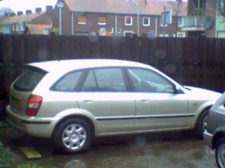 Mazda 323 FastBreak 2.0 DiTD GLX