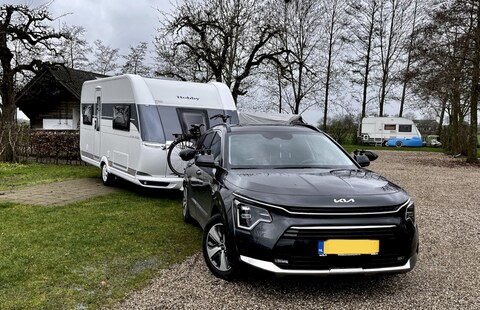 Kia Niro 1.6 GDi Hybrid Launch Edition