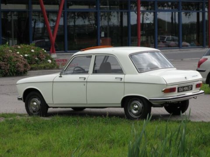 Peugeot 204