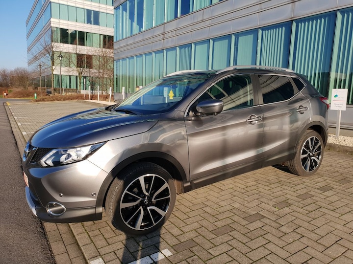 Nissan Qashqai 1.6 dCi Tekna (2016)