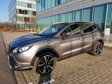 Nissan Qashqai 1.6 dCi Tekna (2016)