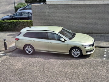 Skoda Superb Combi 1.5 TSI mHEV First Edition (2024)