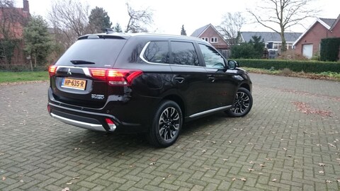 Mitsubishi Outlander PHEV Executive Edition