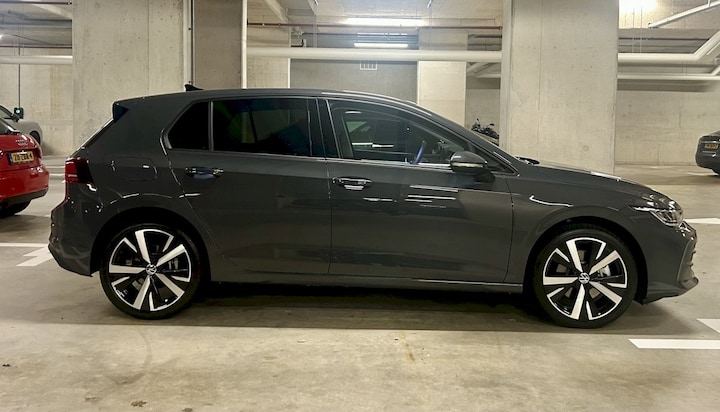 Volkswagen Golf 1.5 eHybrid Life Edition (2025)