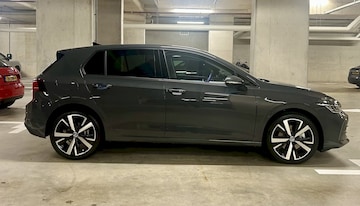 Volkswagen Golf 1.5 eHybrid Life Edition (2025)