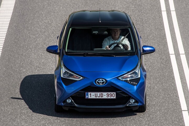 KIT TAGLIANDO PEUGOT 108 CITROEN C1 TOYOTA AYGO 1.0 51 KW 3 FILTRI +3 OLIO 5W40