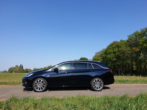 Opel Astra Sports Tourer 1.4 Turbo Innovation
