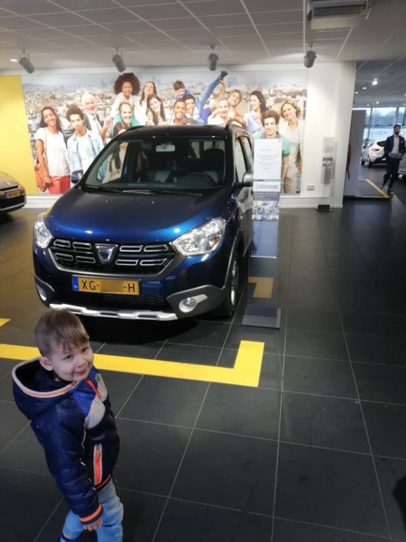 Dacia Lodgy SCe 115 Bi-Fuel Stepway 7P (2019)