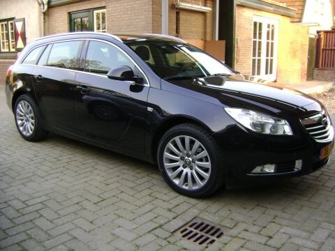 Opel Insignia Sports Tourer 2.0 CDTI 130pk Cosmo (2009)